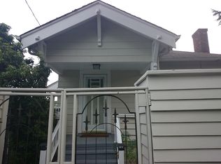 947 N 76th St, Seattle, WA 98103