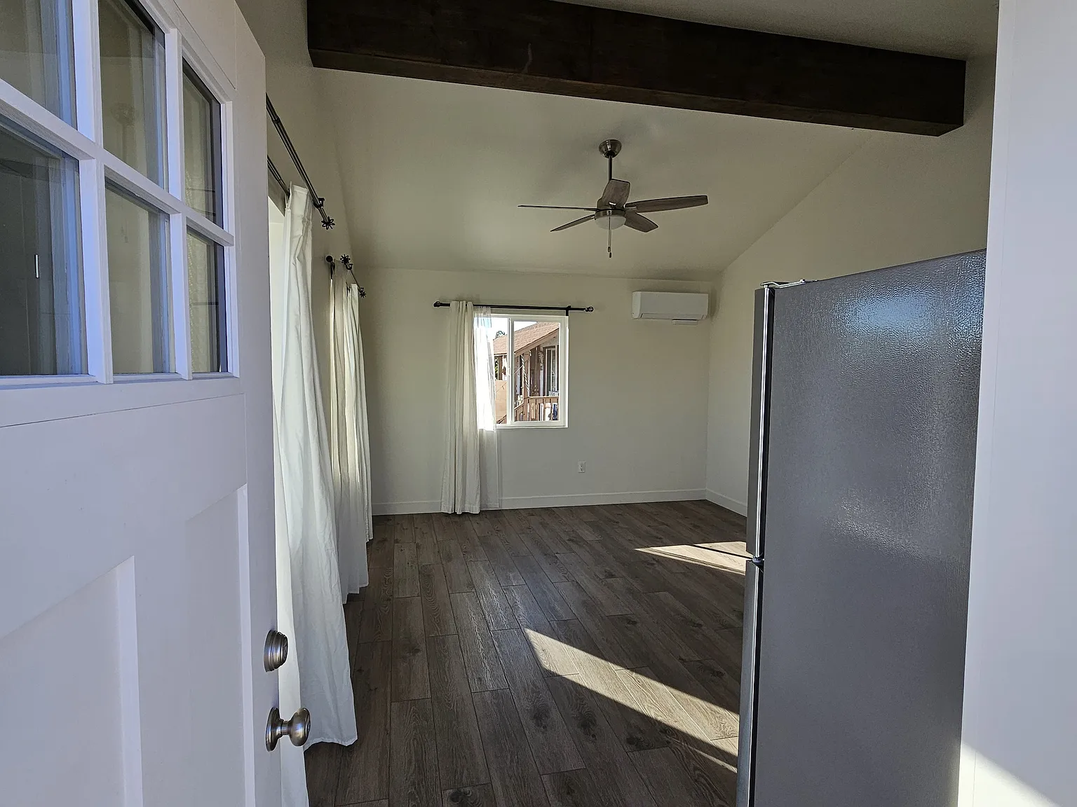 3068 K St — Photo 2