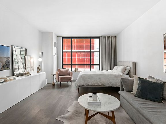 5th image of 205 Water St APT 3E