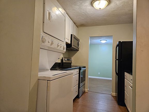 5th image of 310 Brook Village Rd APT 19