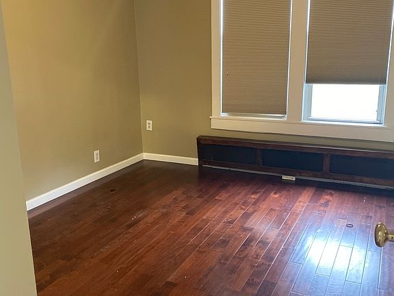 5th image of 25-77 36th St #2