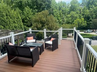 503 Village Loop Dr, Apex, NC 27502