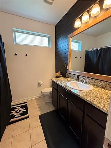 408 Lakeshore Vlg E — Photo 7