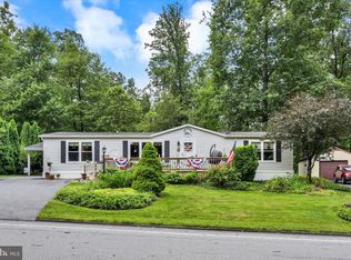 314 Maple Ave, Manheim, PA 17545