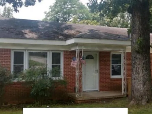 1972 E College Ave, Batesville, AR 72501