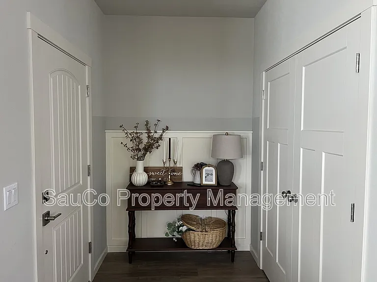 31407 NW Yorkshire St — Photo 2