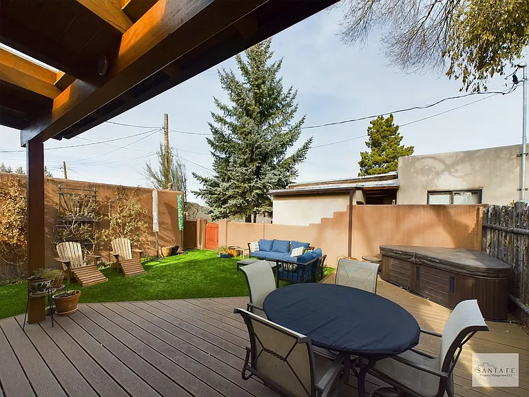 303 Sena St — Photo 30