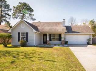 2207 Dolphin Dr, Gautier, MS 39553