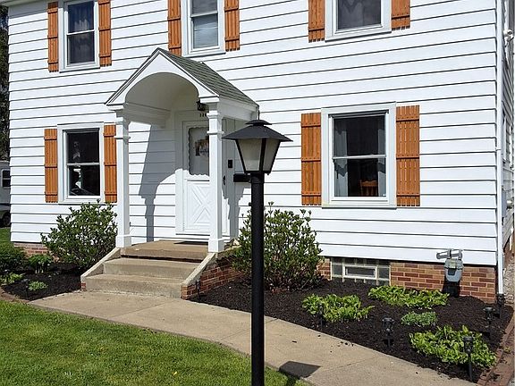 2nd image of 236 Bowland Rd