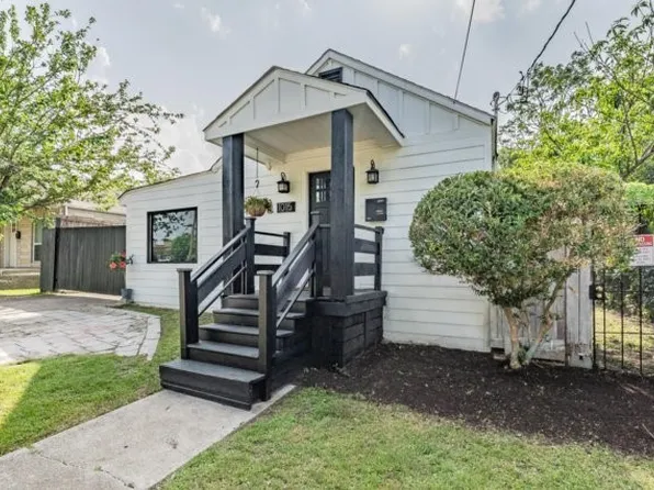 1015 Epenard St, Dallas, TX 75211