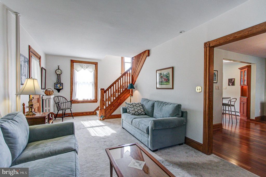 Apartment in Plymouth Township, Seven Stars - More