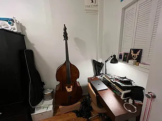 Rented by KNOCKKNOCK LLC