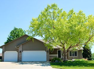 3404 S Moonflower Ave, Sioux Falls, SD 57110