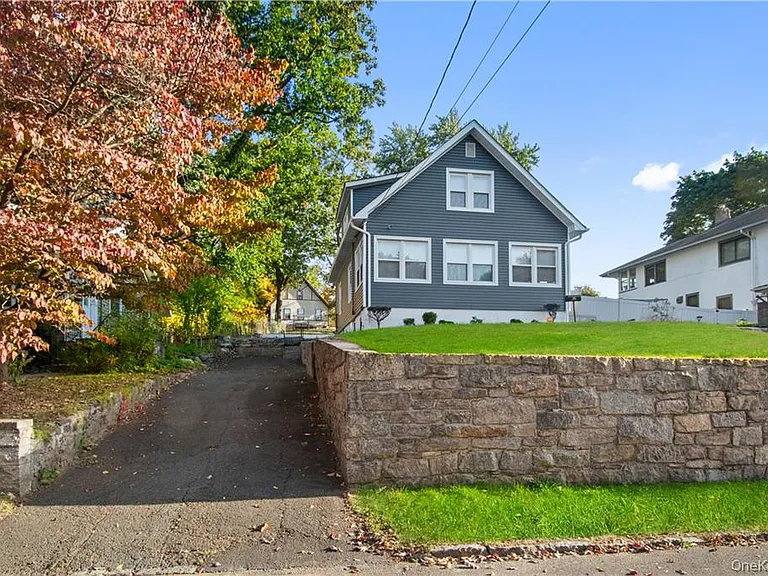 26 Woodfield Ter — Photo 2