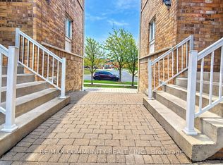 200 McLevin Ave #115, Toronto, ON M1B6C7