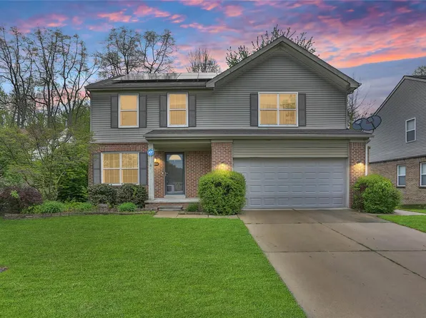 42040 Richmond Dr, Belleville, MI 48111