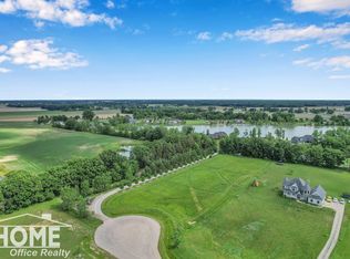 5088 Dor Ray Dr, Corunna, MI 48817