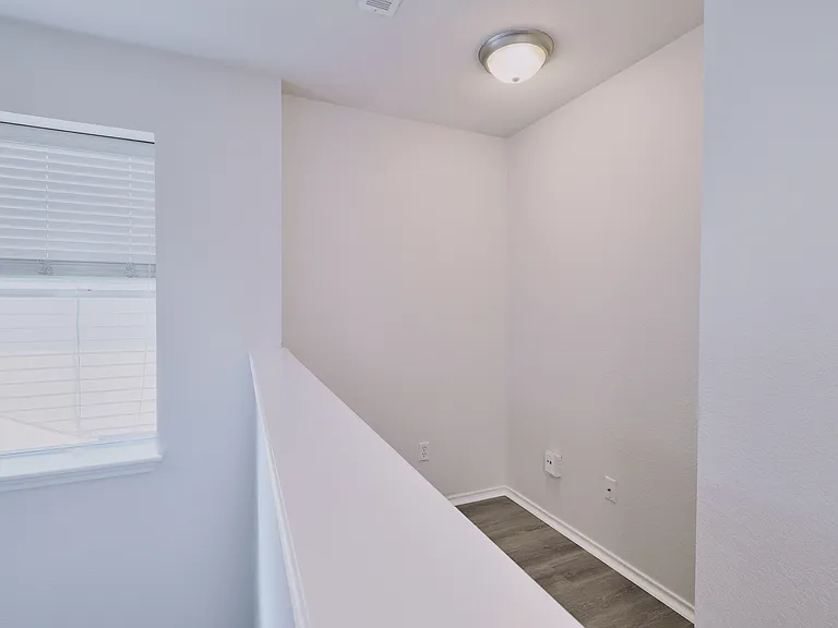9316 Rowlands Sayle Rd — Photo 21
