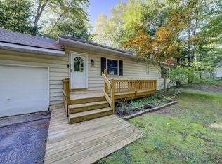 2571 Twin Bay Dr, Traverse City, MI 49696
