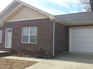 213 Wright Ave, Paducah, KY 42003