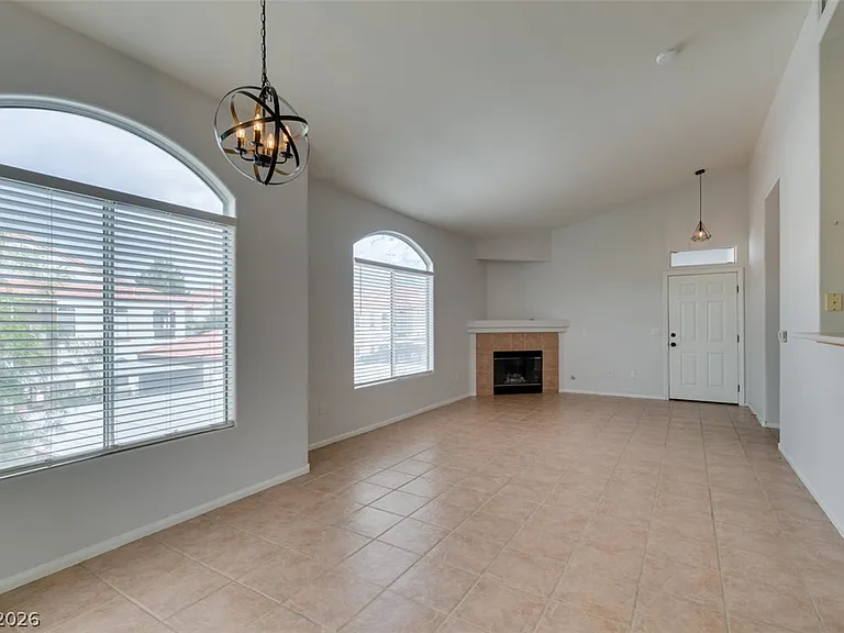 700 Carnegie St #421 — Photo 18