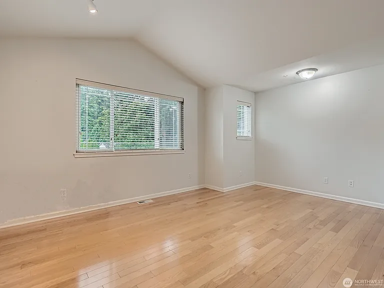 16025 NE Woodinville Duvall Rd — Photo 8