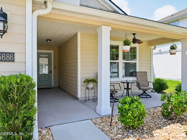 15686 CHIR PINE Drive, Jacksonville, FL 32218
