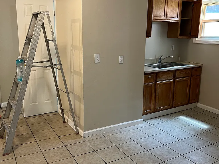 30 Center St #1 — Photo 18