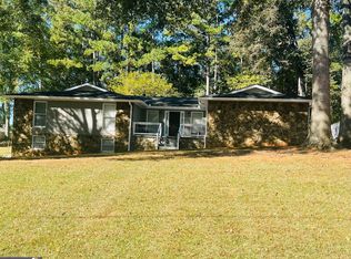124 Meadow Ridge Dr, Stockbridge, GA 30281