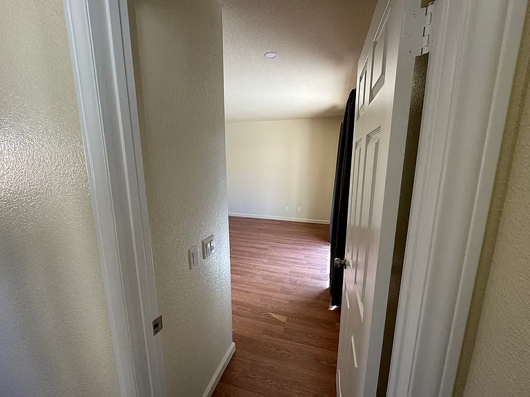 Guest Bedroom Entry