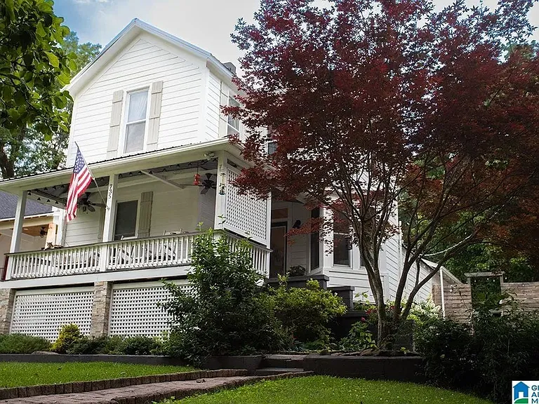 735 Branch Dr — Photo 1
