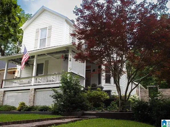 735 Branch Dr, Helena, AL 35080