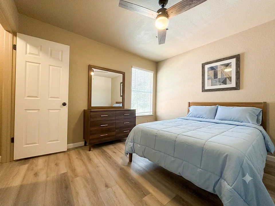1727 Zydeco Dr