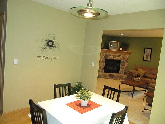 DINETTE WITH DOORWAY TO NATURE