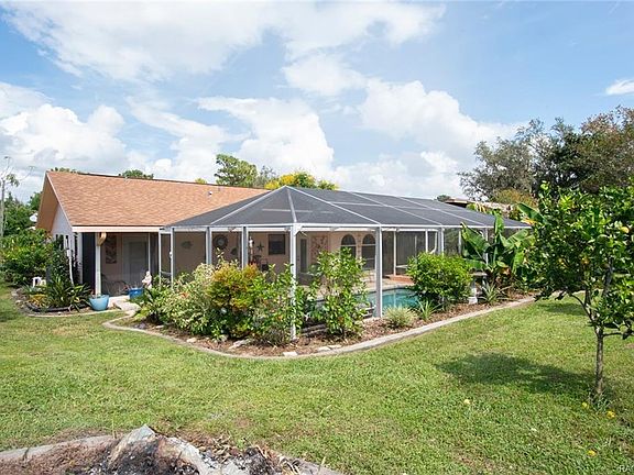 3rd image of 5664 W Paul Bryant Dr