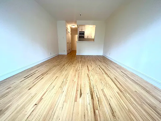 Rented by Corcoran | media 12