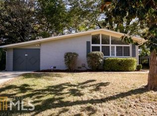2156 Westover Dr, East Pt, GA