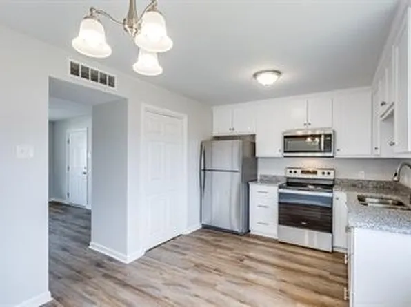 711 N Main St, Mount Pleasant, TN