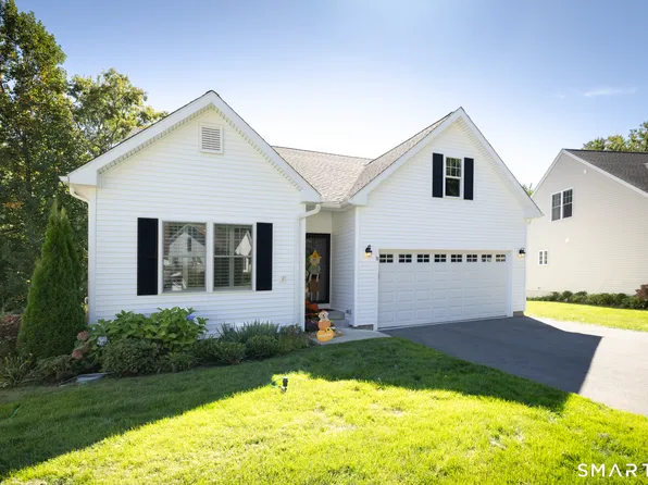 286 Beth Lane #11, Waterbury, CT 06705