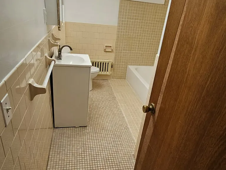 63 Orange St #2 — Photo 11