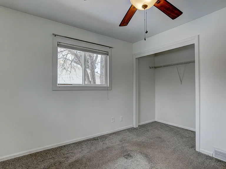 513 Sunrise Ln — Photo 15
