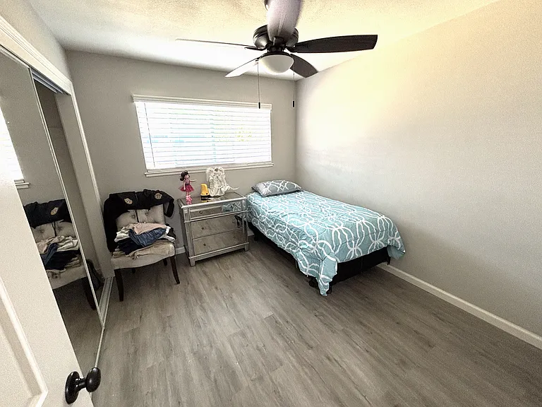 7419 N El Dorado St — Photo 11