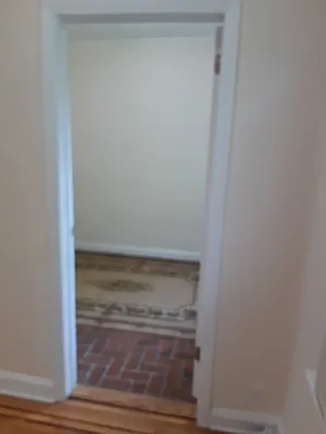 Rented by BUZZ REALTY | media 32