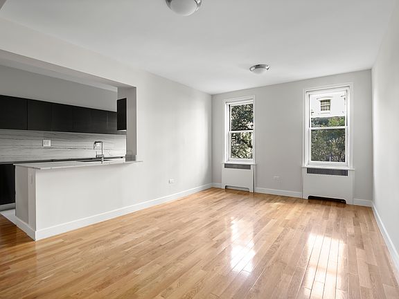 4th image of 364 W 18th St APT 1E