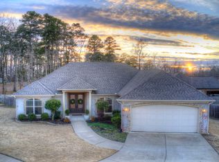 8302 Greystone Cv, Alexander, AR 72002