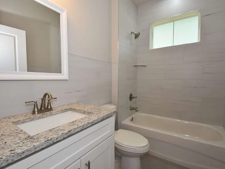 17 Ryapple Ln #B — Photo 23