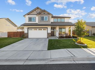 456 E 34th Ct, Kennewick, WA