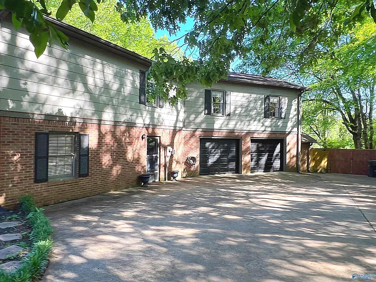 204 Roy Dr — Photo 5