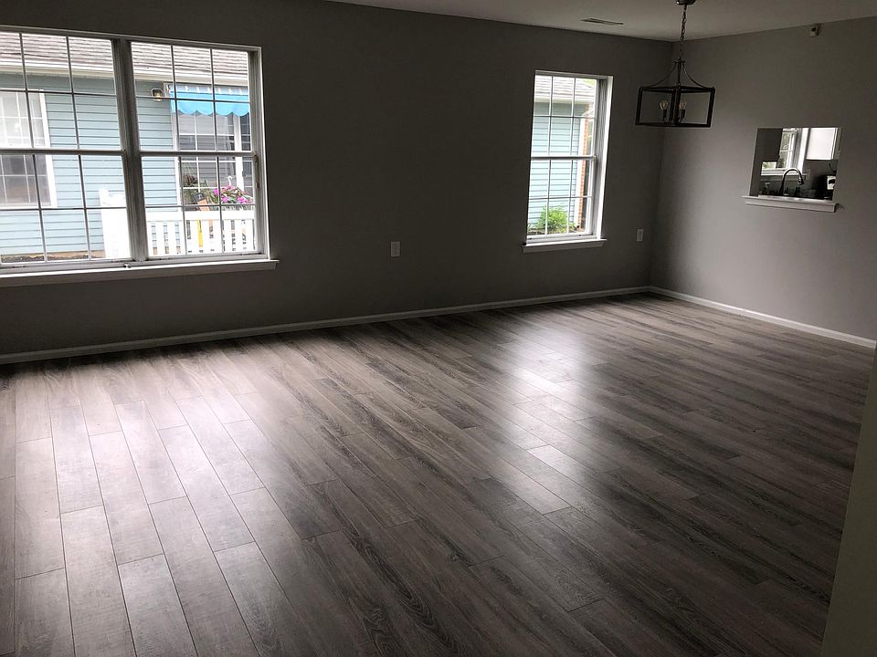 2nd image of 17 Emory Ln