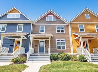 232 S Jackson St, Green Bay, WI 54301